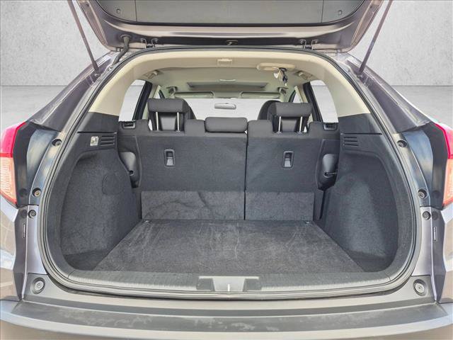 Used 2017 Honda HR-V EX image 6