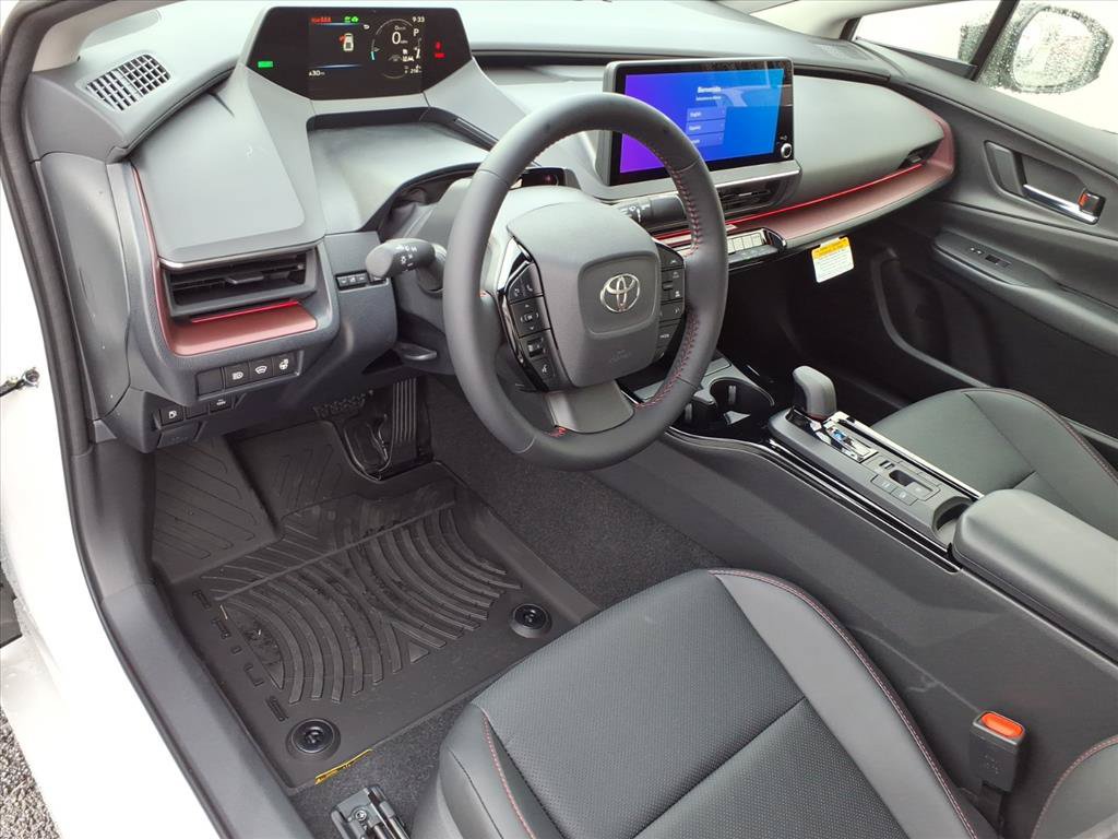 New 2026 Toyota Prius Plug-In Hybrid FWD image 4