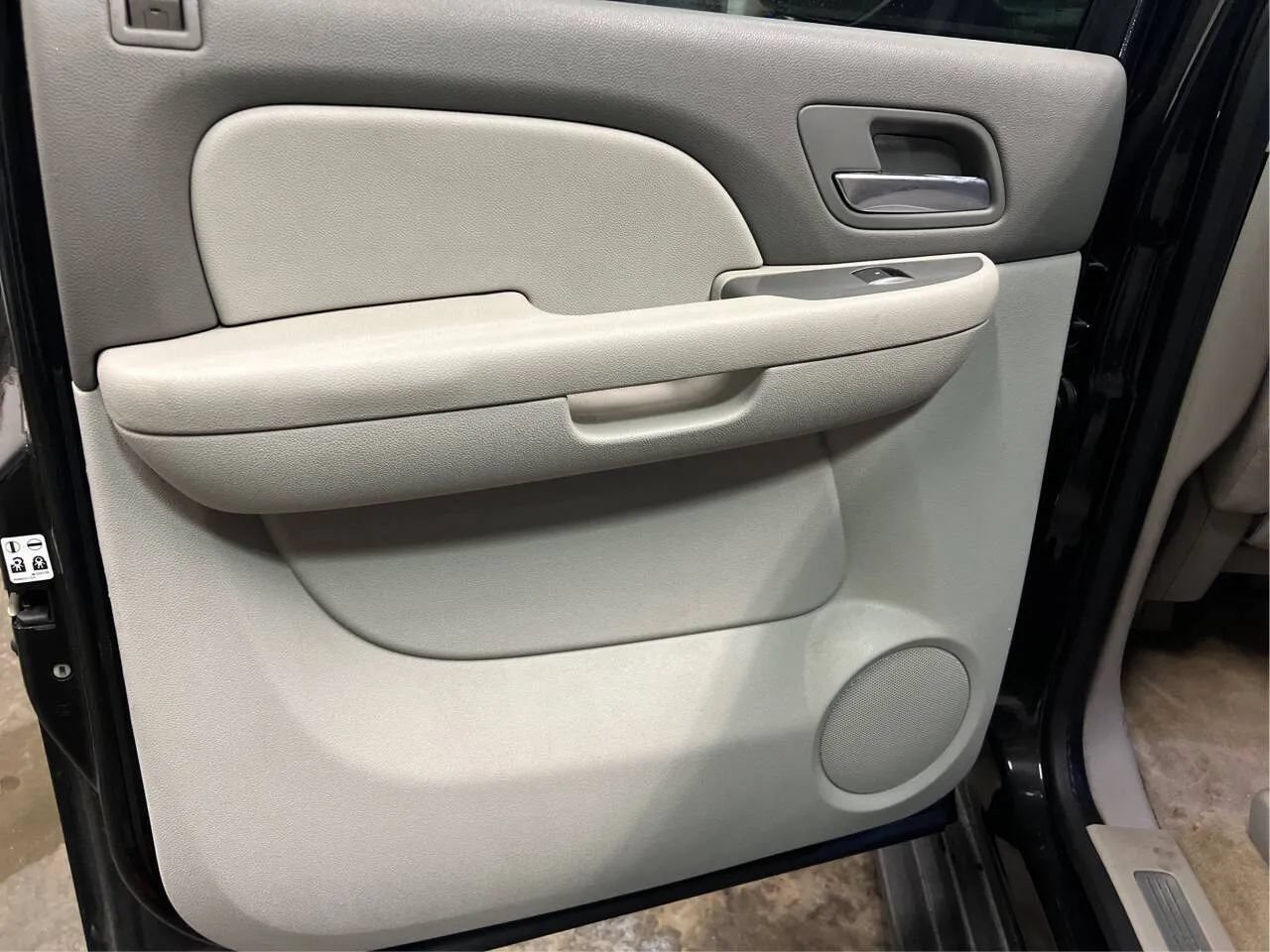 Used 2008 Chevrolet Avalanche LS w/ Convenience Package #1 RWD image 14