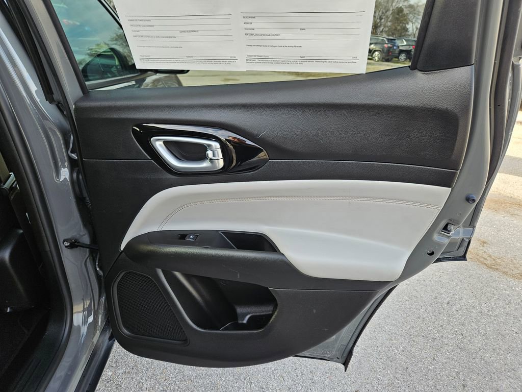 Used 2022 Jeep Compass Limited image 29