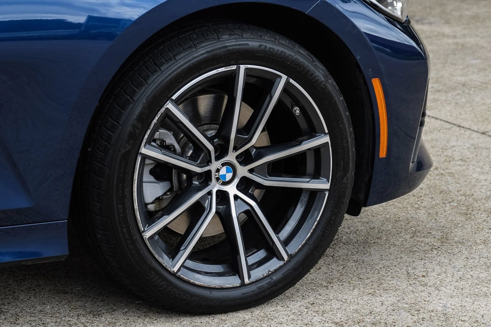 Used 2019 BMW 330i xDrive Sedan w/ Convenience Package AWD/4WD image 60