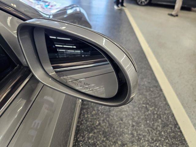 Used 2005 Mercedes-Benz CLK 500 Cabriolet image 25