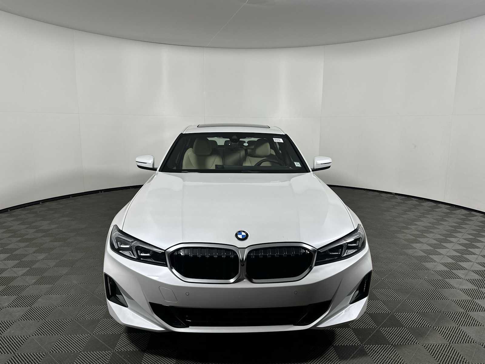 New 2026 BMW 330i xDrive Sedan w/ Premium Package image 5