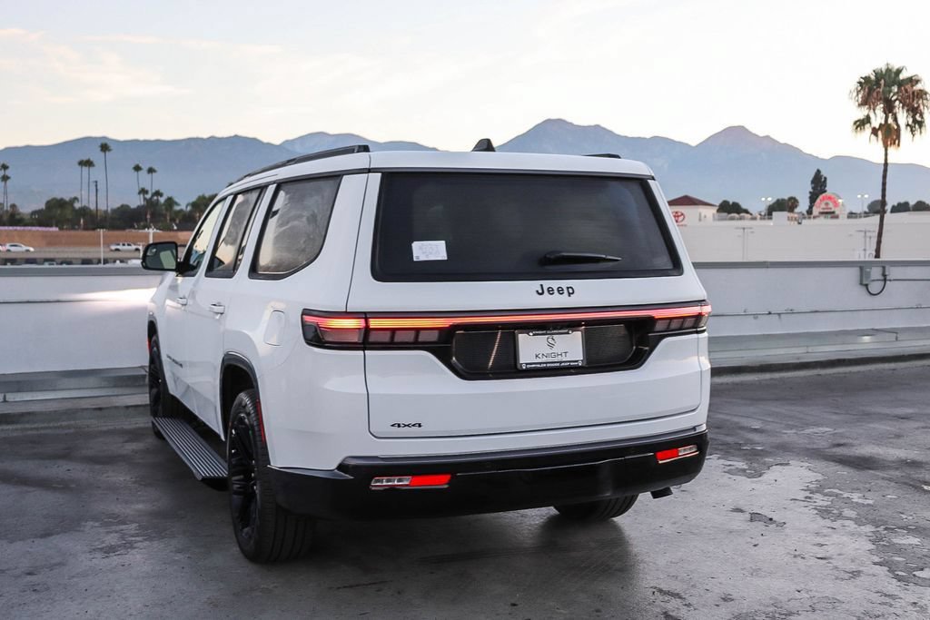 New 2026 Jeep Grand Wagoneer Limited AWD/4WD image 7