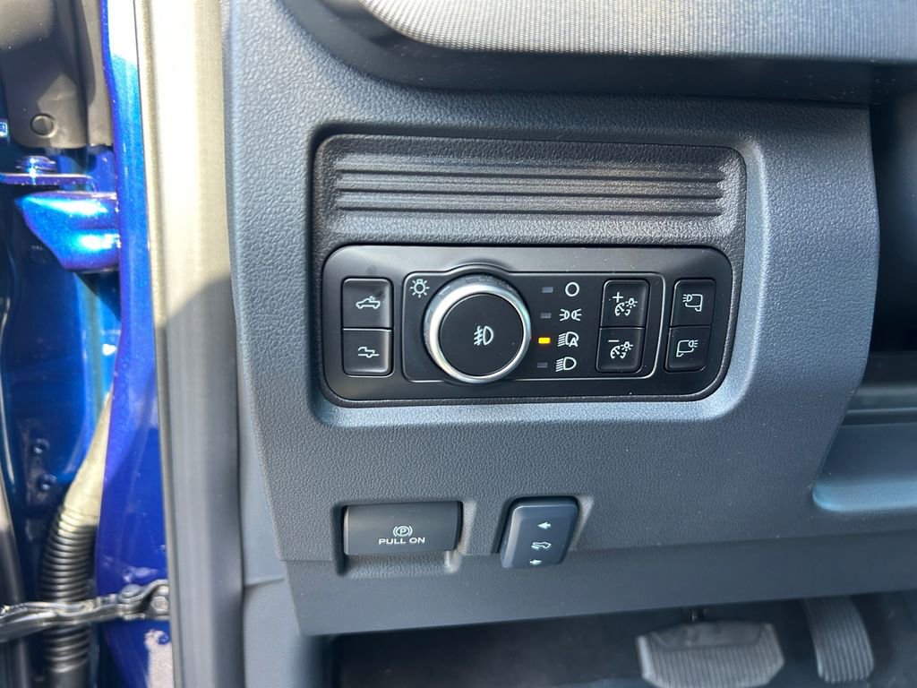 New 2026 Ford F250 Platinum image 21