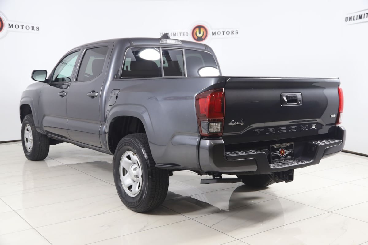 Used 2023 Toyota Tacoma SR AWD/4WD image 4