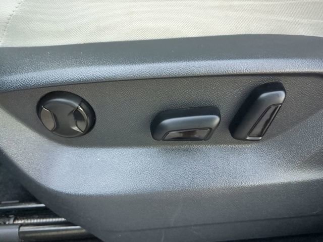 Certified 2021 Volkswagen Tiguan SE image 19