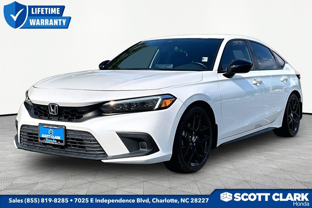 Used 2023 Honda Civic Sport image 3