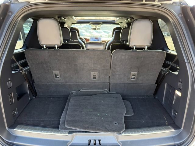 Used 2024 Lincoln Navigator Reserve AWD/4WD image 52