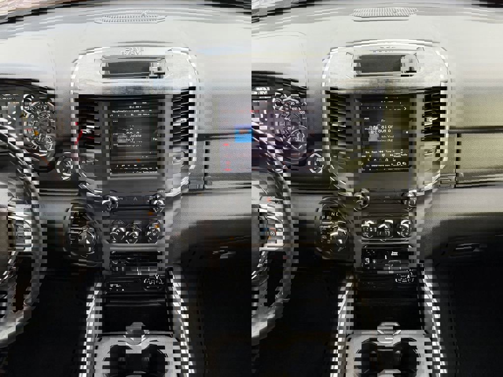 Used 2019 RAM 1500 Big Horn AWD/4WD image 15