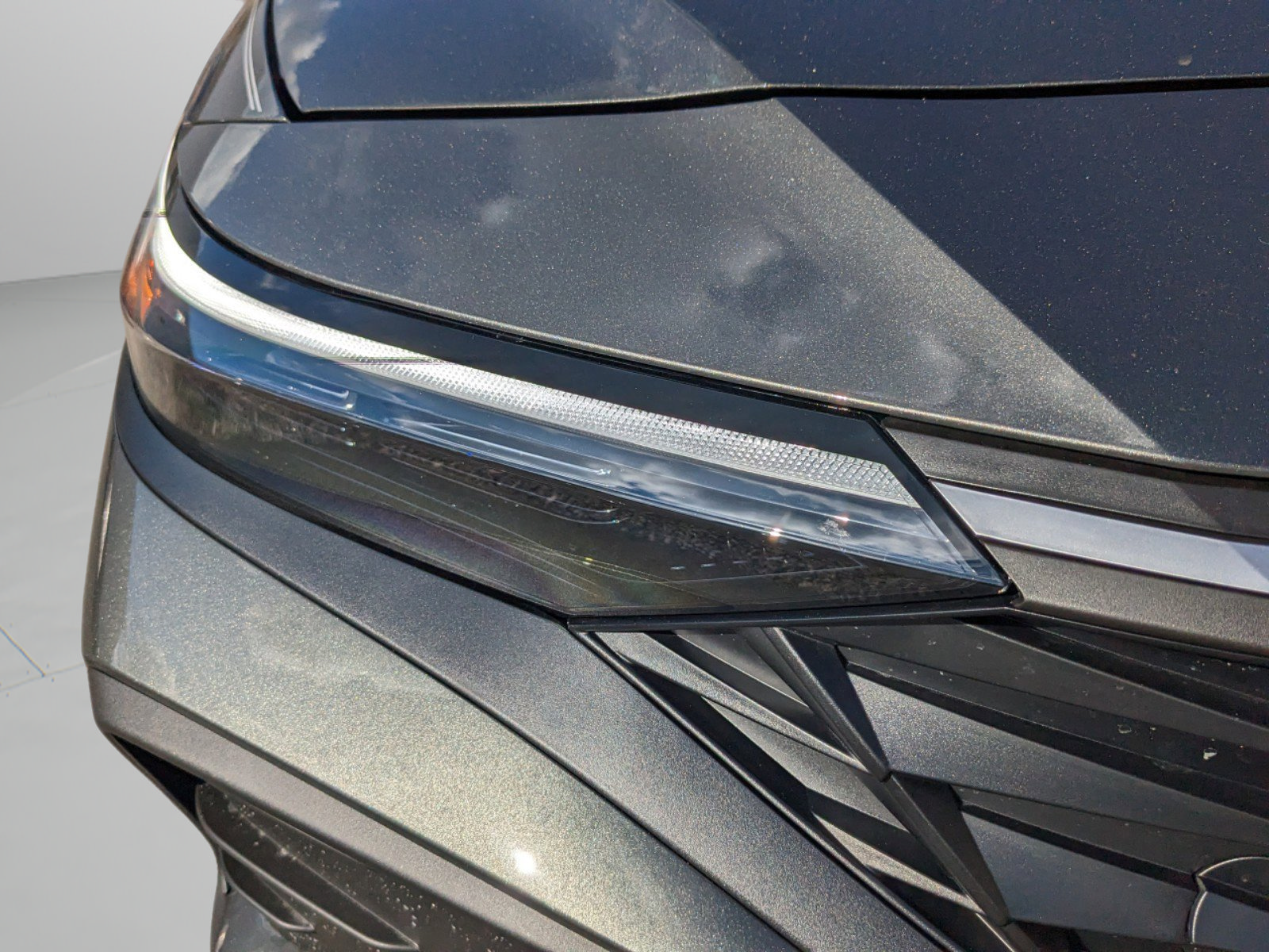 New 2025 Hyundai Elantra Sport FWD image 11