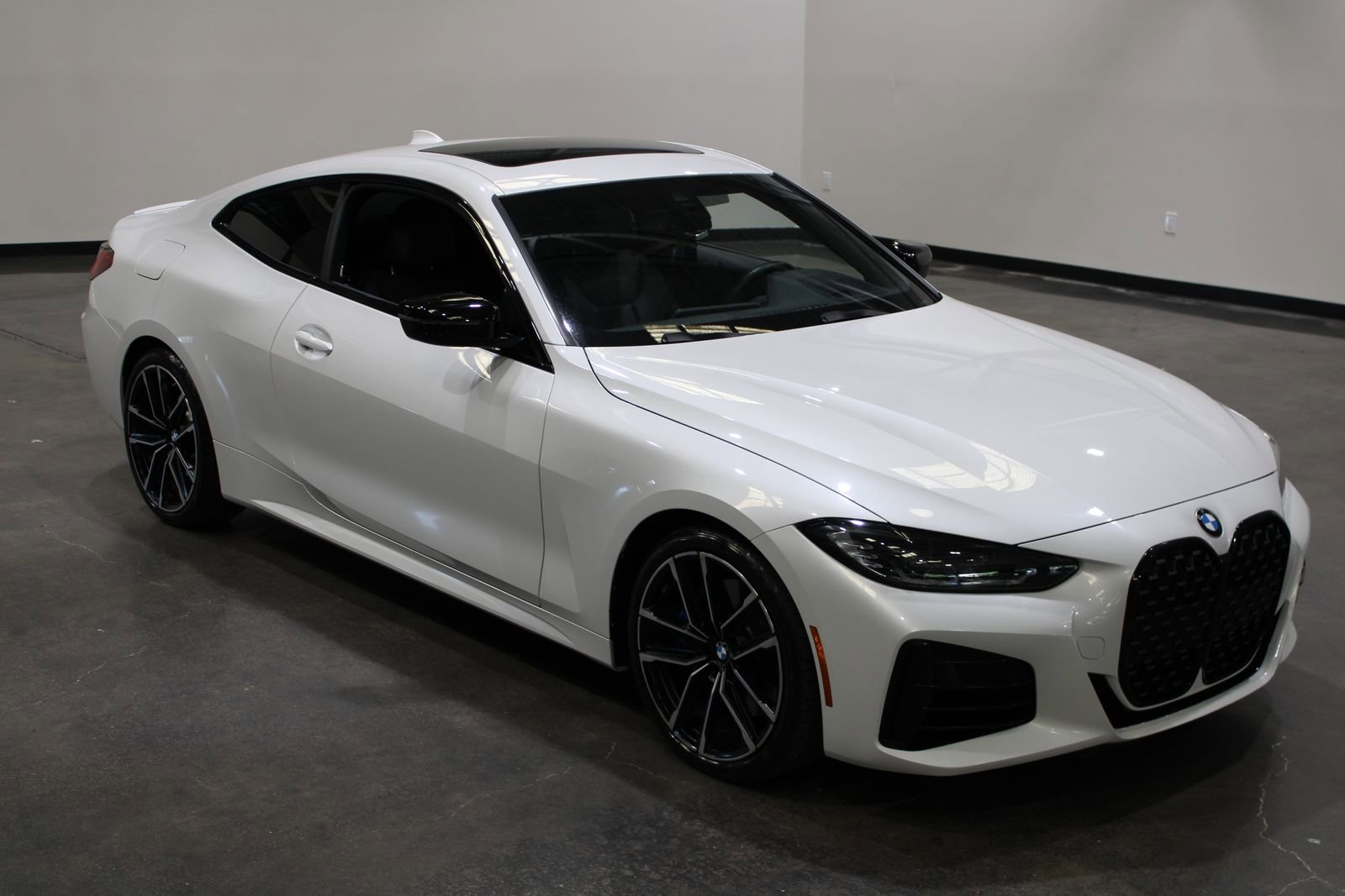 Used 2022 BMW M440i Coupe w/ Premium Package image 5