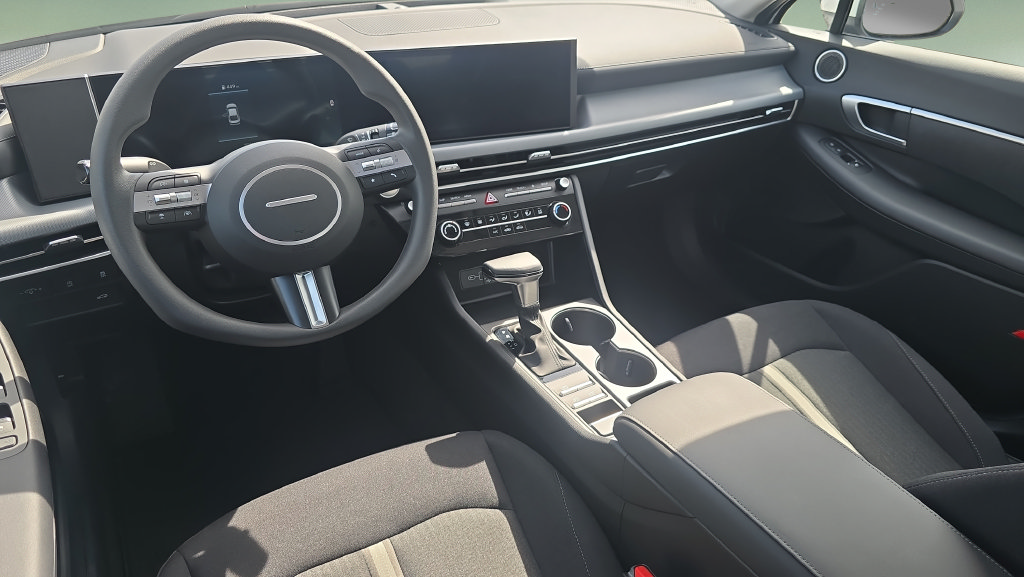 Certified 2026 Hyundai Sonata SE FWD image 18