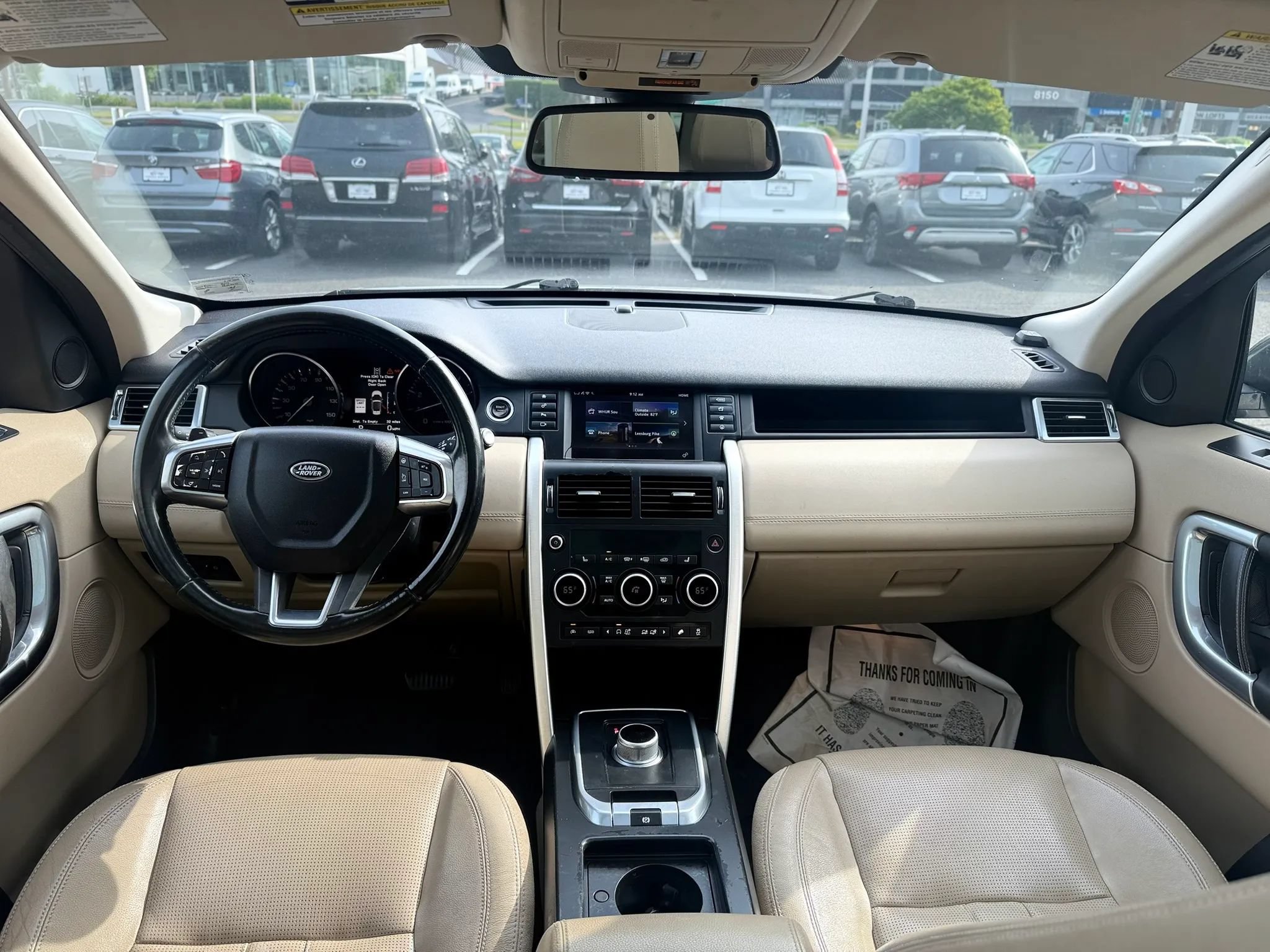 Used 2016 Land Rover Discovery Sport HSE AWD/4WD image 11