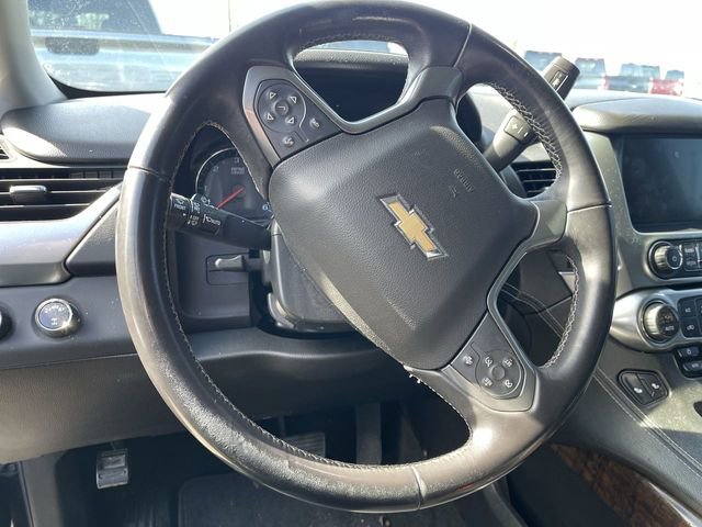 Used 2017 Chevrolet Suburban LT image 5