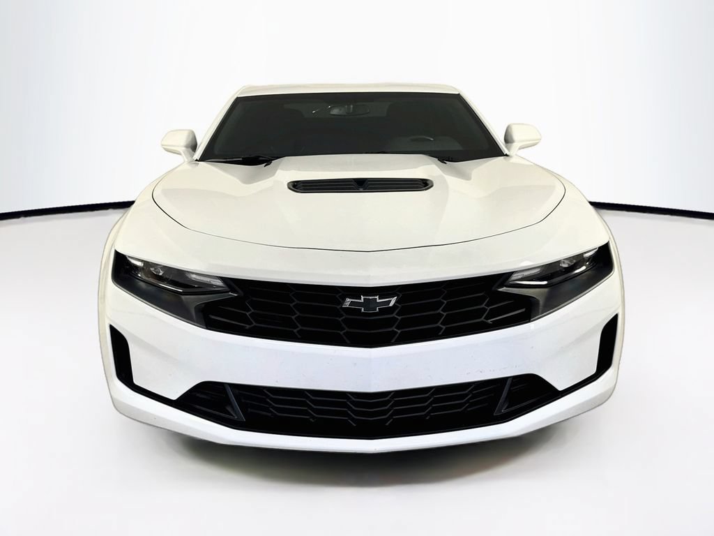 Used 2023 Chevrolet Camaro LT w/ Technology Package RWD image 2