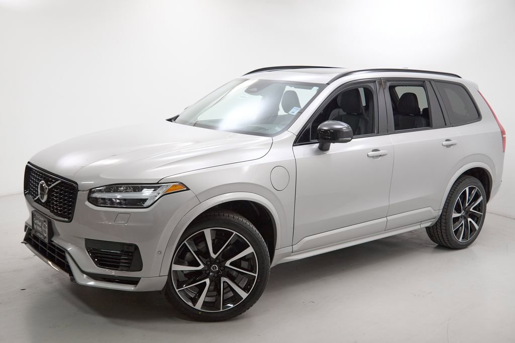 Certified 2023 Volvo XC90 T8 Ultimate w/ Protection Package Premier image 3