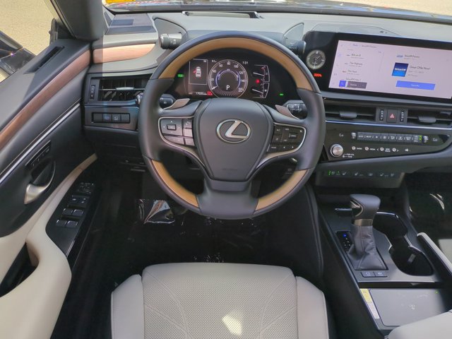 Certified 2025 Lexus ES 300h w/ Technology Package FWD image 15