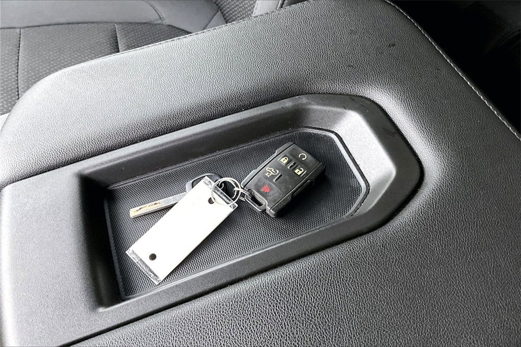 Used 2019 Chevrolet Silverado 1500 Custom image 32