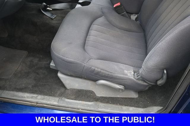 Used 2003 Chevrolet S10 Pickup LS w/ LS Preferred Equipment Group RWD image 13
