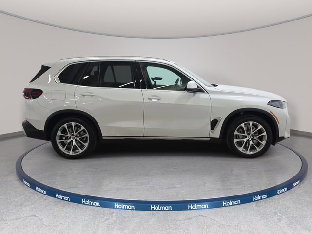 Certified 2024 BMW X5 xDrive40i w/ Premium Package image 4