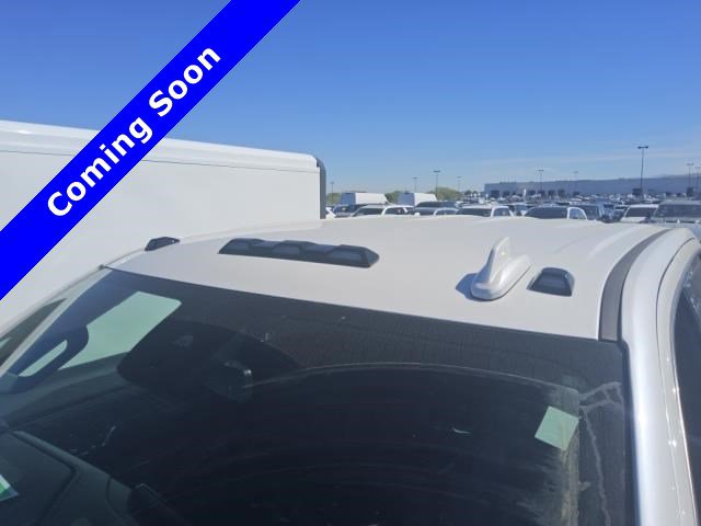 Used 2024 GMC Sierra 3500 SLT w/ SLT Premium Package RWD image 9