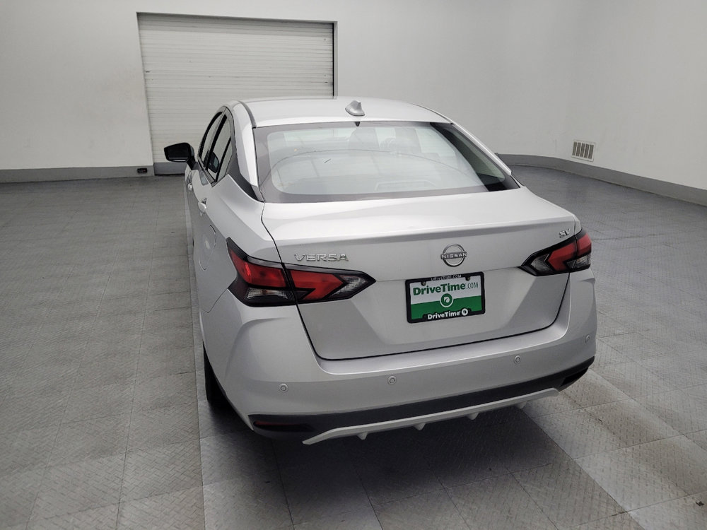 Used 2023 Nissan Versa SV image 6