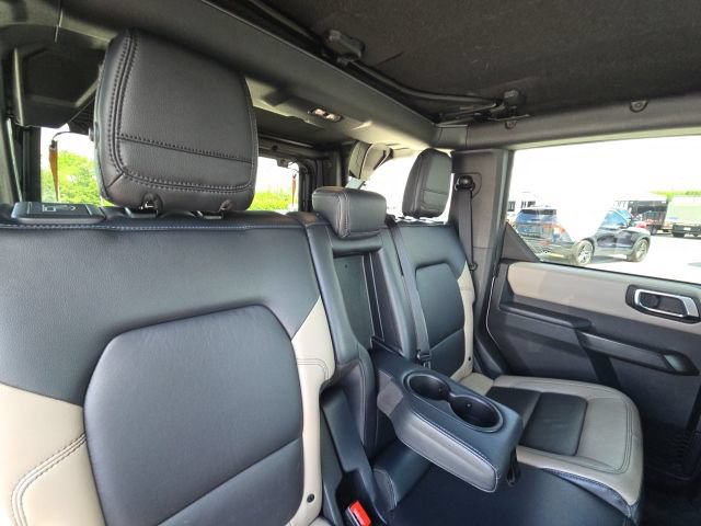 Used 2024 Ford Bronco Wildtrak AWD/4WD image 14