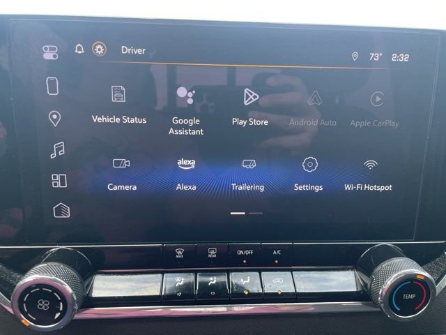 Used 2024 Chevrolet Colorado W/T w/ Safety Package image 4