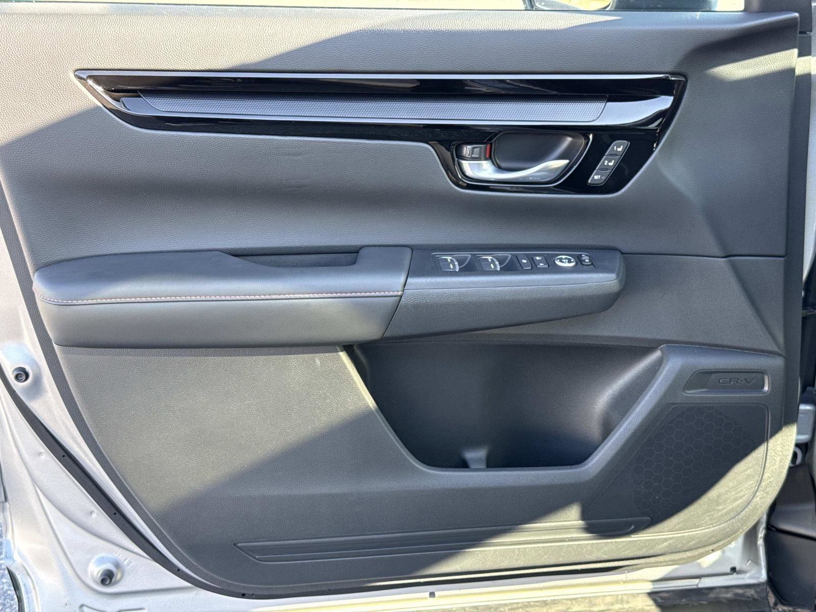 Used 2023 Honda CR-V Sport Touring image 19