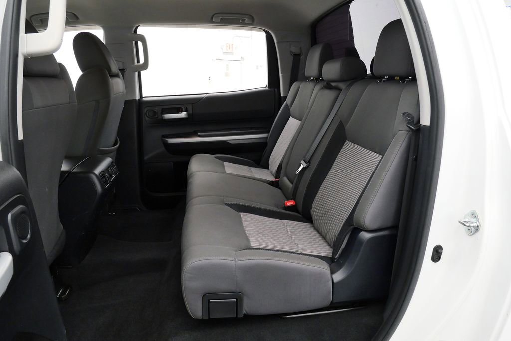 Used 2017 Toyota Tundra SR5 w/ SR5 Upgrade Package image 19