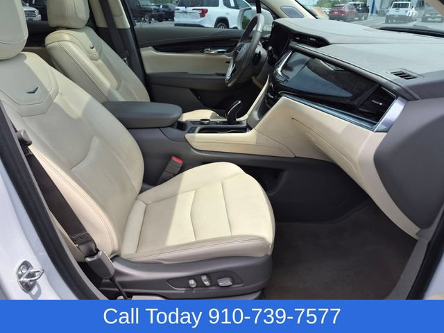 Used 2020 Cadillac XT6 Premium Luxury AWD/4WD image 42