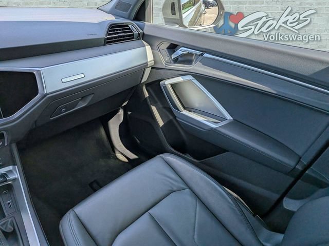 Used 2020 Audi Q3 2.0T Premium AWD/4WD image 18