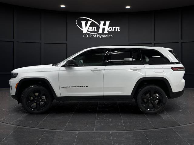 New 2025 Jeep Grand Cherokee Limited w/ Black Appearance Package image 13