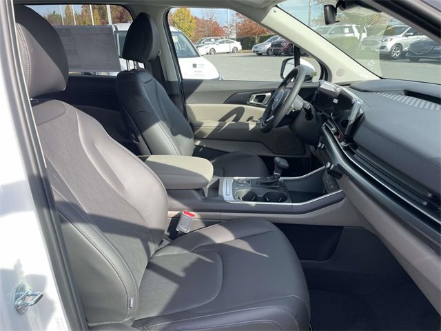New 2026 Kia Carnival image 14