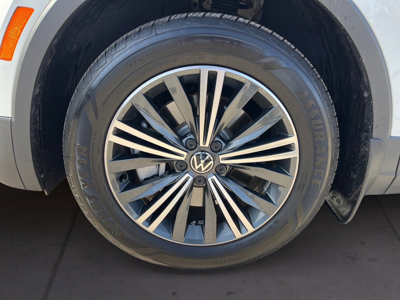 Certified 2024 Volkswagen Tiguan Wolfsburg Edition image 15