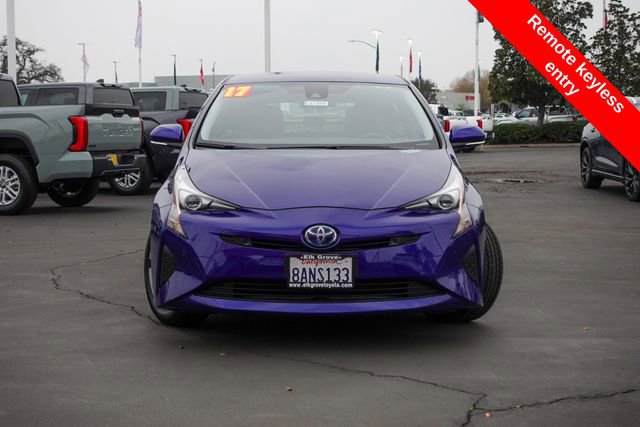 Certified 2017 Toyota Prius Two image 3