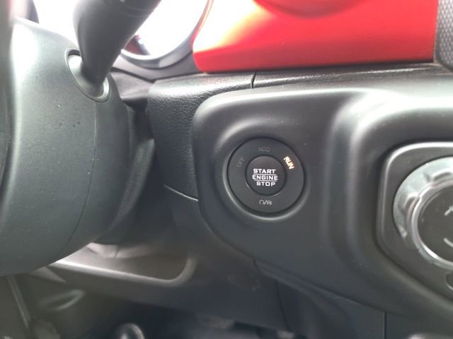 Used 2021 Jeep Wrangler Unlimited Rubicon w/ Cold Weather Group image 24