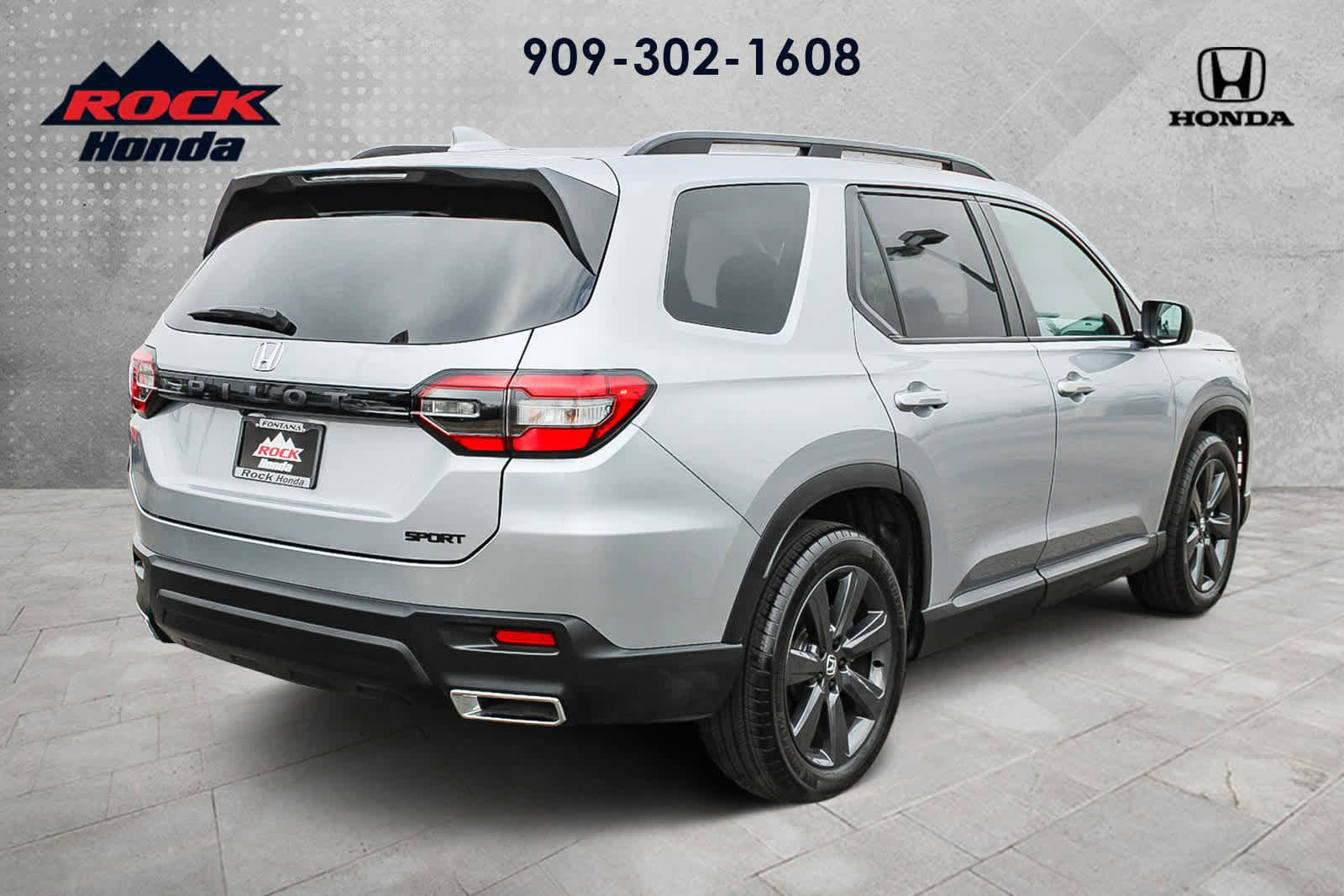 Certified 2025 Honda Pilot Sport image 6