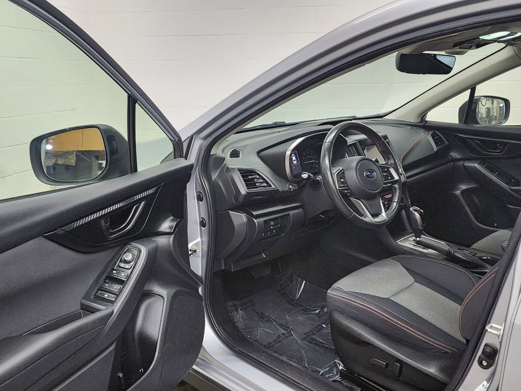 Used 2021 Subaru Crosstrek 2.0i Premium w/ Moonroof Package image 11