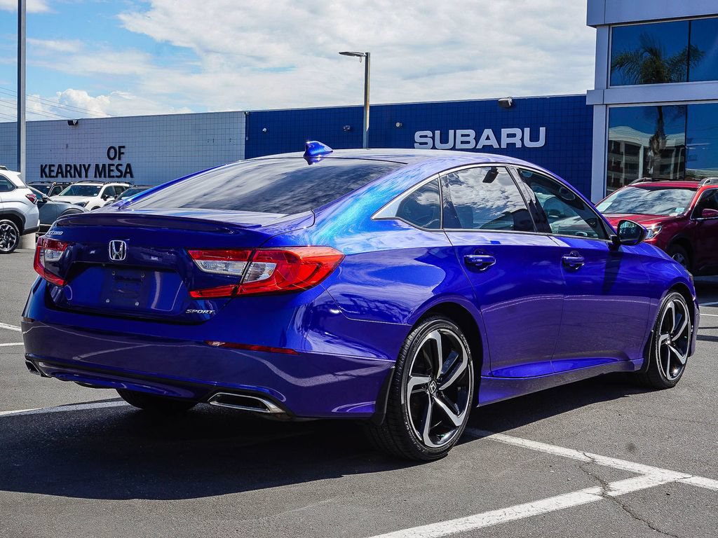 Used 2018 Honda Accord Sport image 6