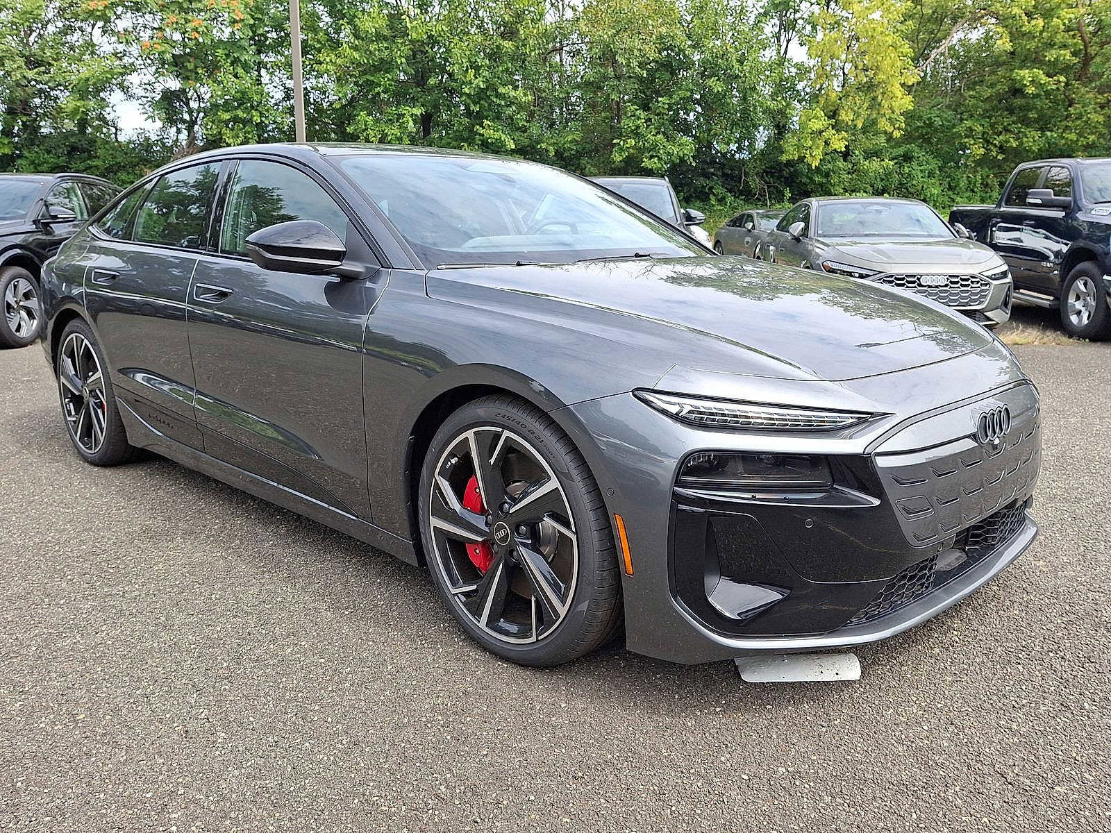 New 2025 Audi S6 e-tron Premium Plus image 10