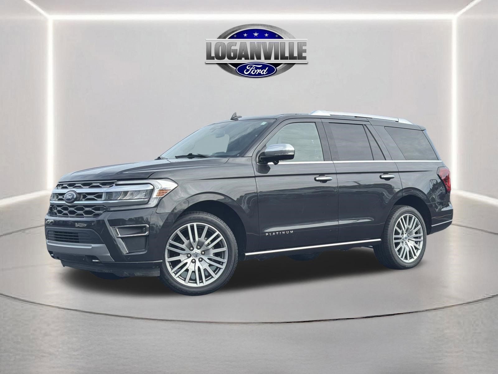 Certified 2022 Ford Expedition Platinum AWD/4WD image 1