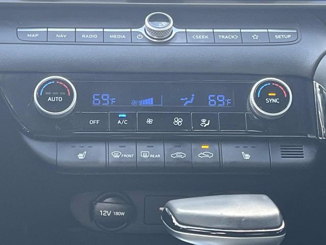 Certified 2021 Hyundai Elantra Limited image 16