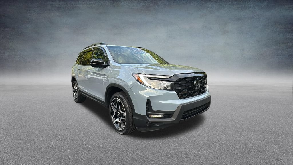 Used 2023 Honda Passport Elite image 2