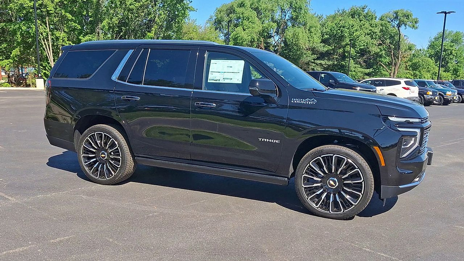 New 2026 Chevrolet Tahoe High Country AWD/4WD image 4