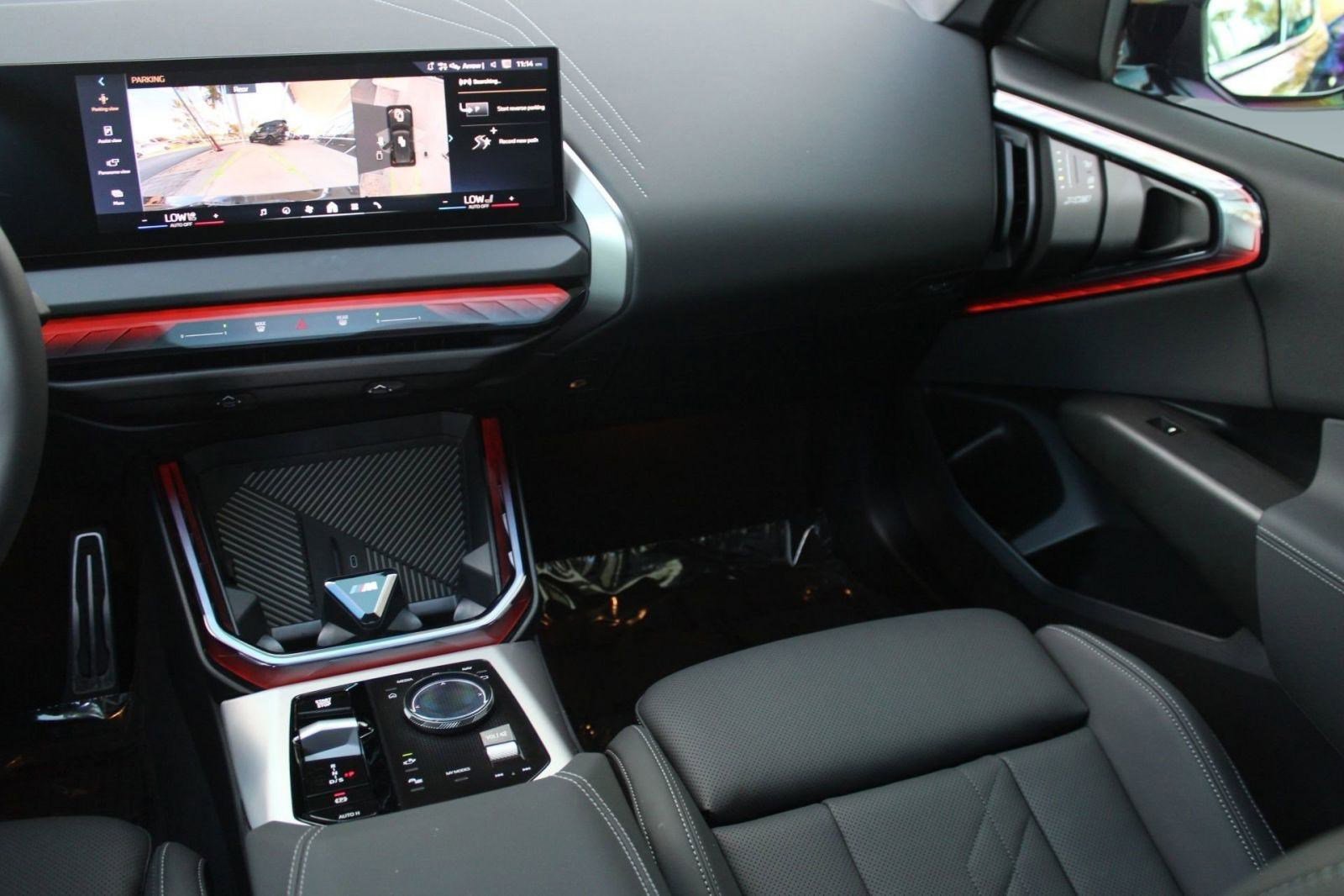 Certified 2025 BMW X3 xDrive30i w/ Premium Package image 30