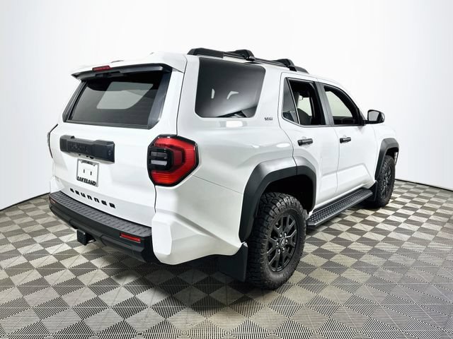 Used 2025 Toyota 4Runner SR5 AWD/4WD image 3
