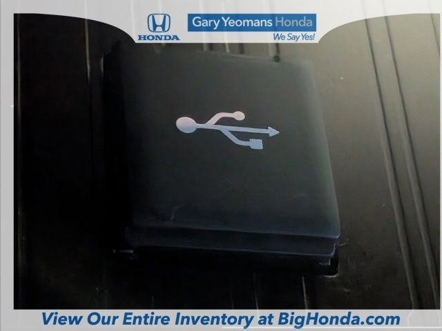 Used 2023 Toyota Sienna XLE image 29