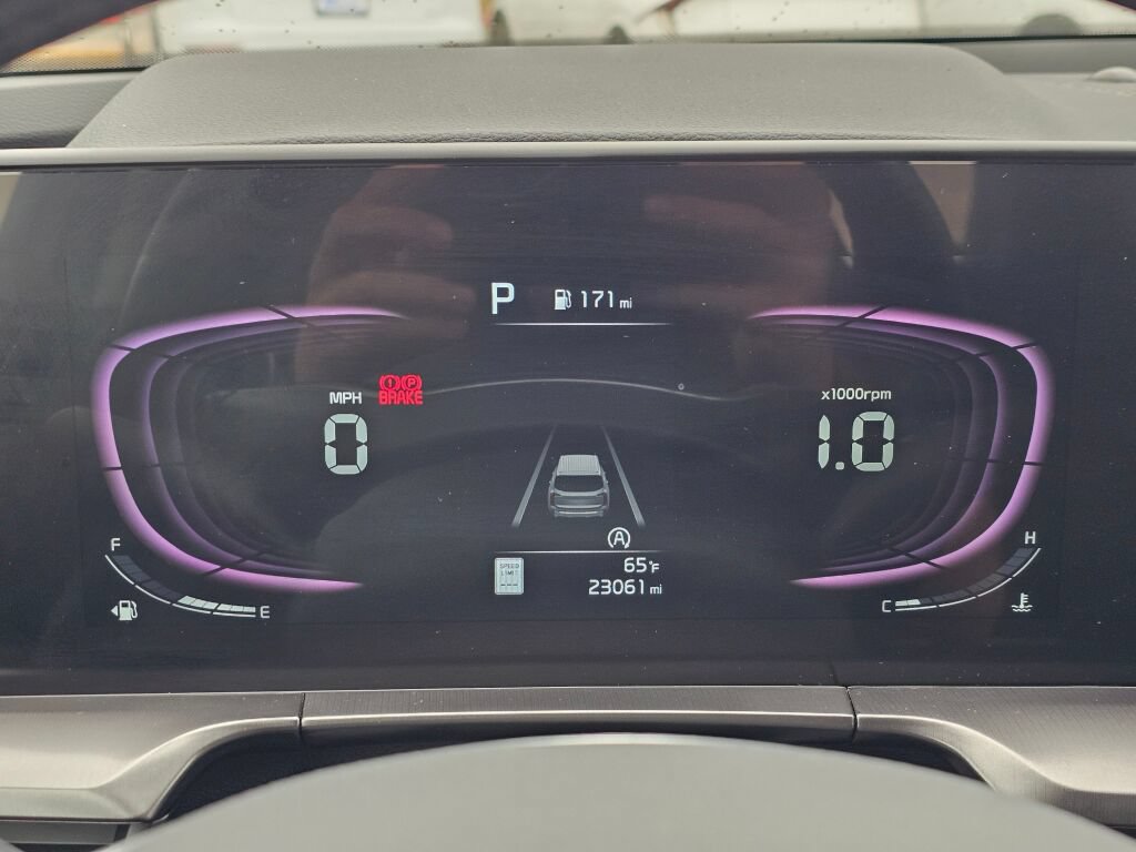 Certified 2024 Kia Telluride S FWD image 12